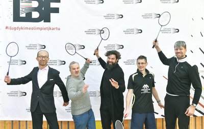 Projekto Mano klasė žaidžia badmintoną atidarymas