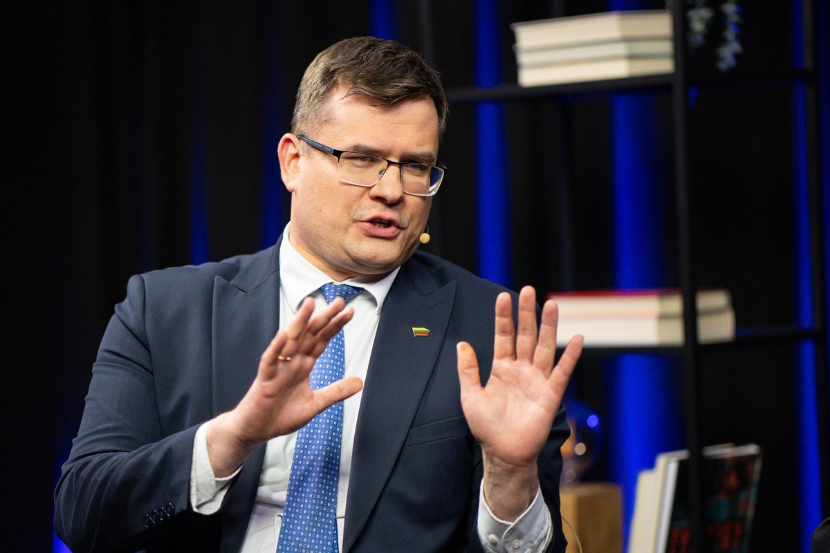 Conservative leader calls for econmin’s political responsibility amid Centre of Registers data breach