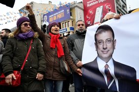Protestai Turkijoje nerimsta, tačiau vargu ar tai pakeis padėtį šalyje: Erdoganas jau jaučiasi laimėtoju