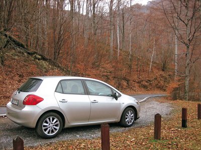 "Toyota Auris"