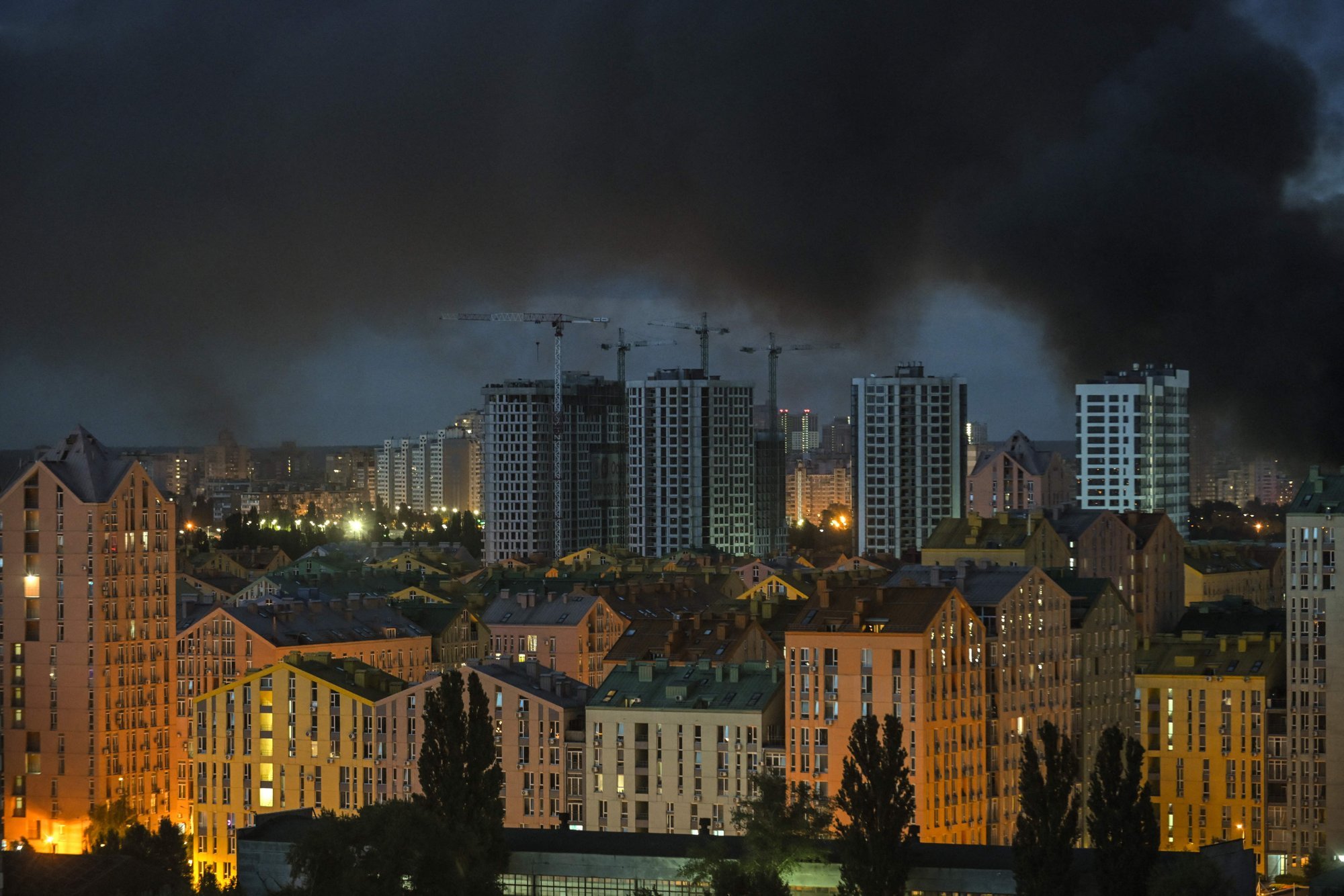 Russia again shells Kyiv with ballistic missiles; six injured