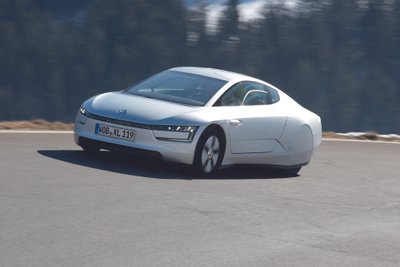 "Volkswagen XL1"