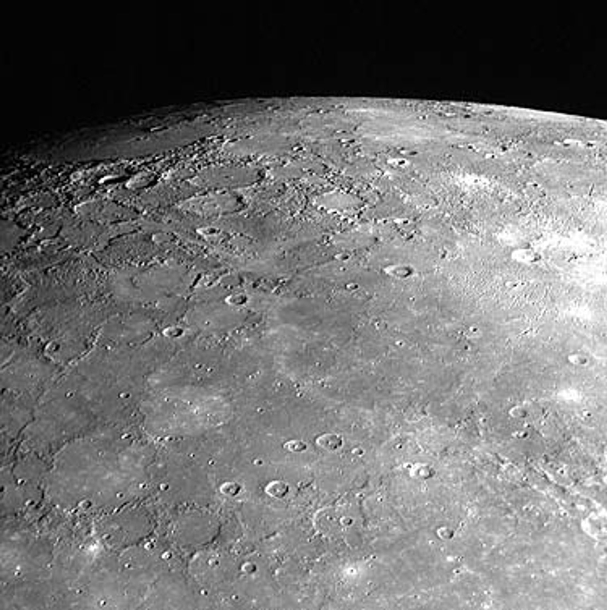Merkurijaus nuotraukos nustebino NASA - Delfi mokslas