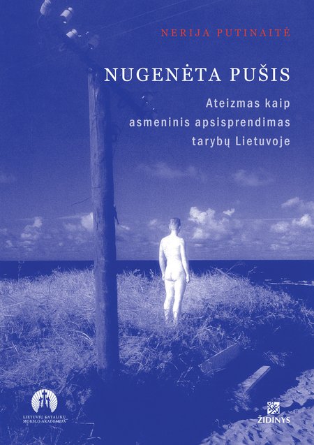 Knygos „Nugenėta pušis“ viršelis