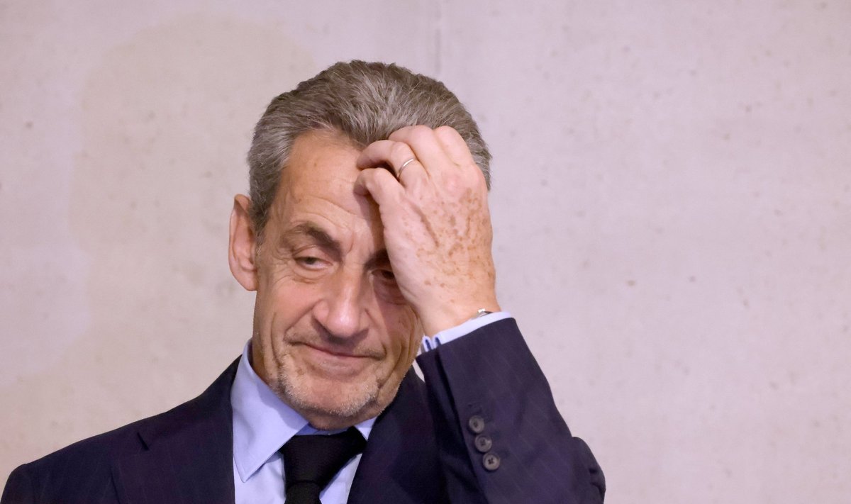 Buvęs Prancūzijos prezidentas Nicolas Sarkozy stos prieš teismą