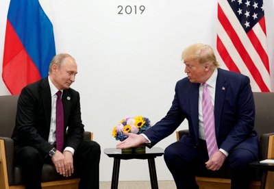 Владимир Путин и Дональд Трамп (2019 год)