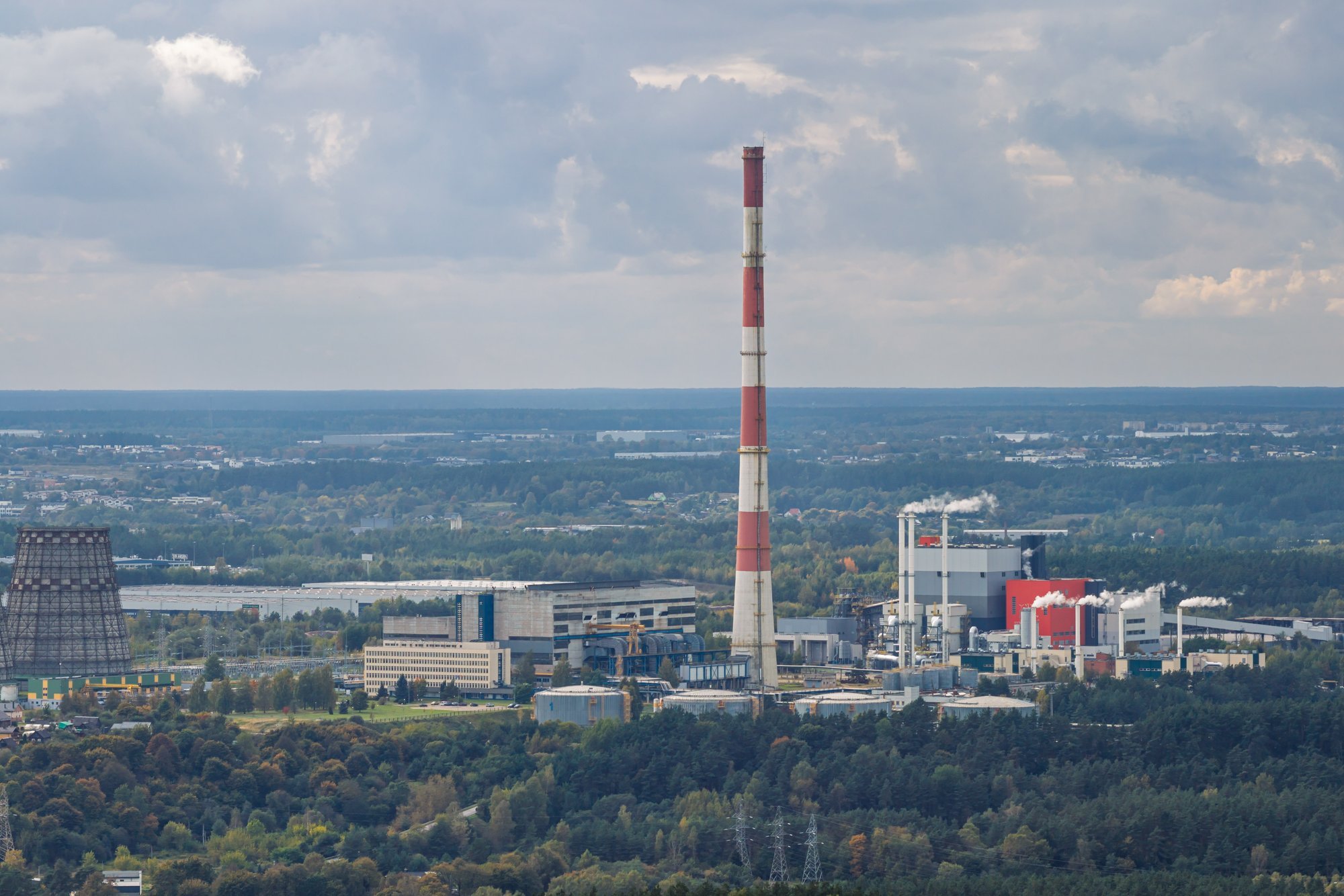 Fire Engulfs Vilnius Cogeneration Plant as Biofuel Burns in Pipelines