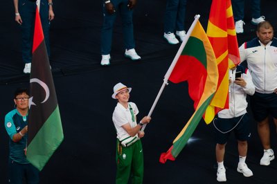 Dominika Banevič - BGirl Nicka Paryžiaus olimpinių žaidynių uždaryme