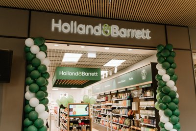 PC „Europa“ atidaryta pirmoji Lietuvoje „Holland & Barrett“ parduotuvė. jpg