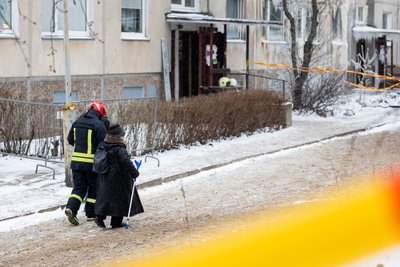 Po gaisro Viršuliškėse dalis gyventojų įleidžiami į savo butus