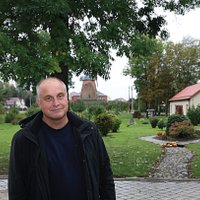 Mokytojas, nesutelpantis pamokoje tarp keturių sienų: vakare pasistatom teleskopą ir susirinkę stebim mėnulį
