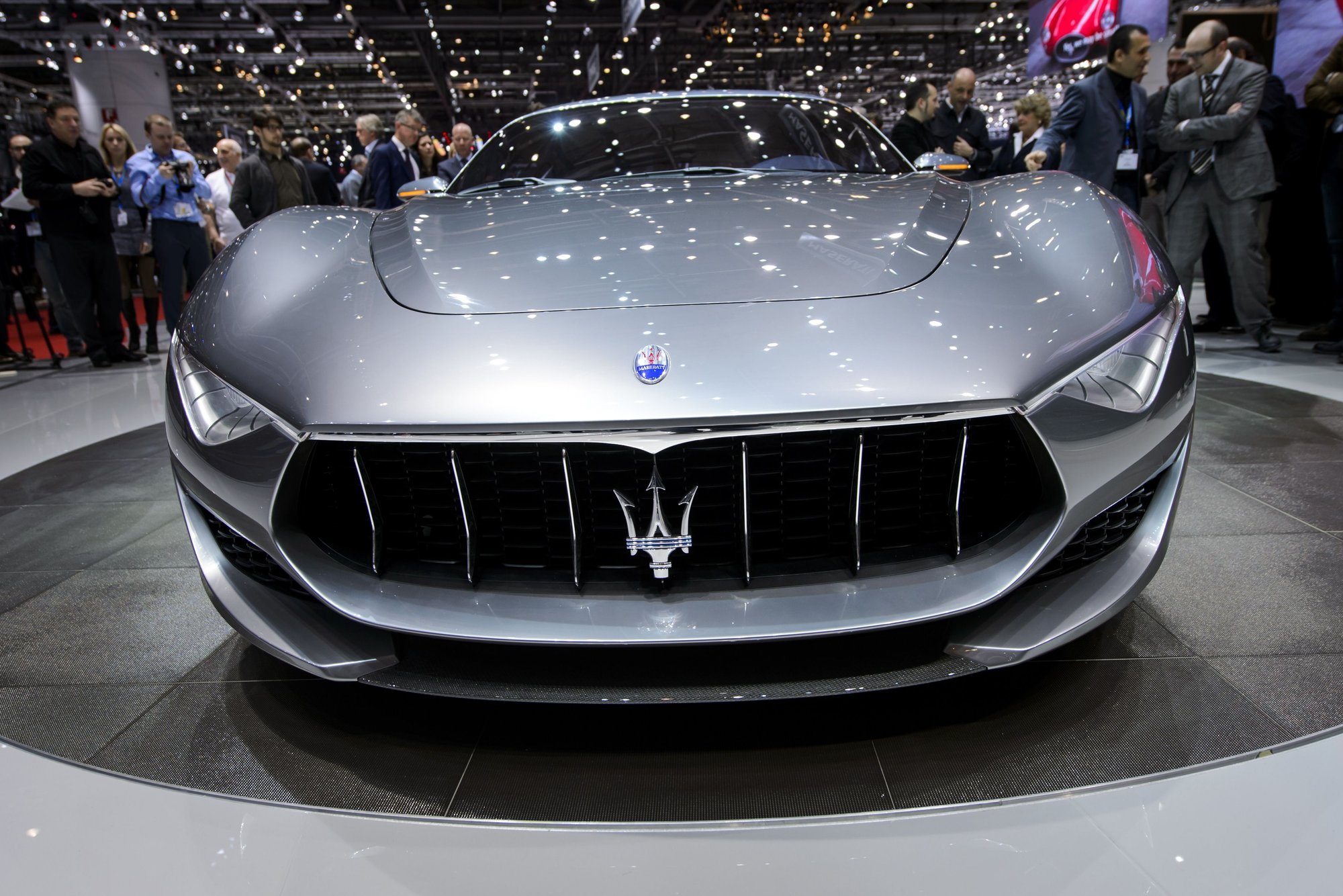 Koncepcinis „Maserati Alfieri“ taps serijiniu - Delfi auto