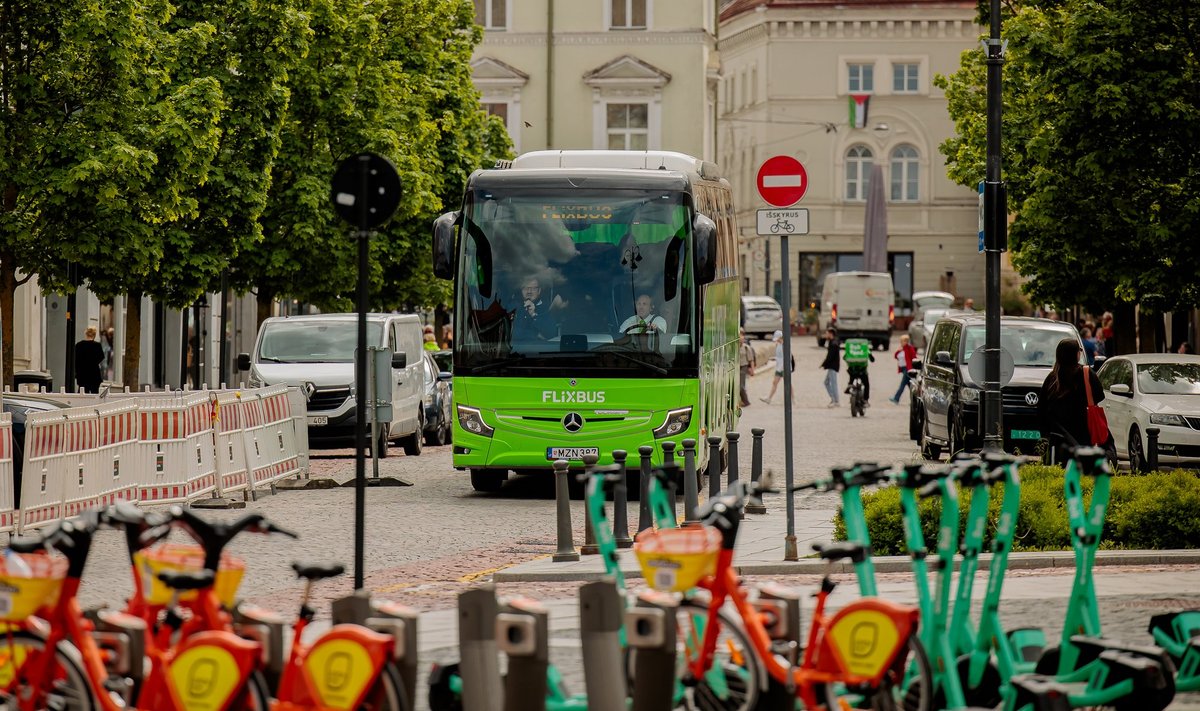 „FlixBus“ skelbia naujus tarptautinių autobusų maršrutus iš Lietuvos