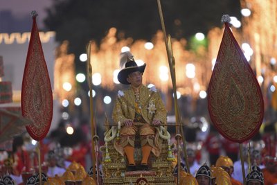 Tailando karaliaus Maha Vajiralongkorno gyvenimas