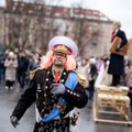 Vilnius triukšmingai išlydėjo žiemą: šimtai žmonių susirinko į Užgavėnių šventę