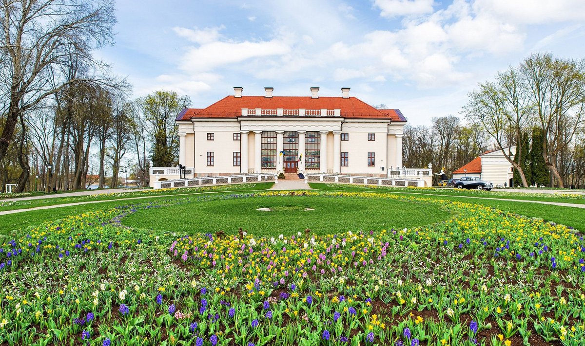 Pavasario gėlių ir tulpių festivalis „Pavasario simfonija“