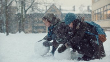 Jaunosios filmo „Paslaptis“ aktorės: per Kalėdas svarbu ne tik dovanos  