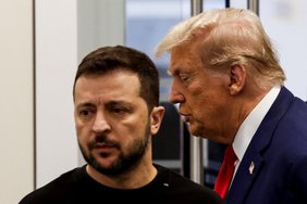 Zelenskiui – didžiulė dilema dėl Ukrainos: Trumpas keičia žaidimo taisykles