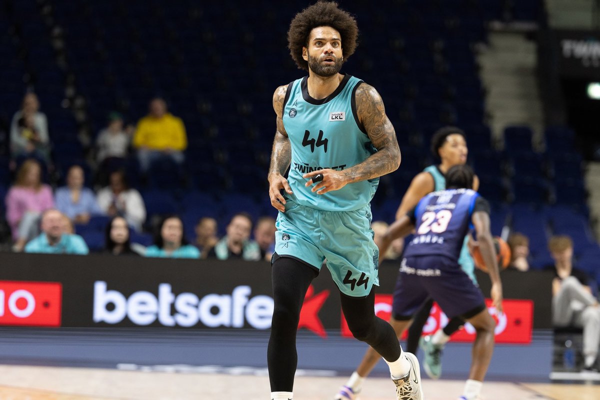 LKL sezoną „Wolves“ pradėjo trankiai – permetė 100 taškų - Krepšinis.lt