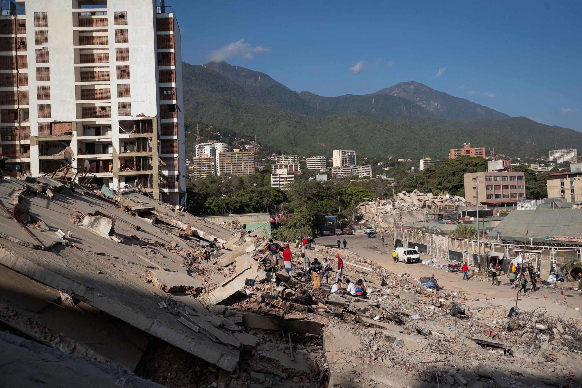 Three-Year-Old Rescued From Rubble Six Days After Devastating Venezuelan Earthquakes