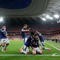 Varžovus triuškinę Anglijos grandai dėjo tvirtus žingsnius Europos bei Konferencijų lygų finalų link