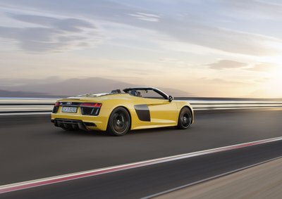 "Audi R8 Spyder V10"