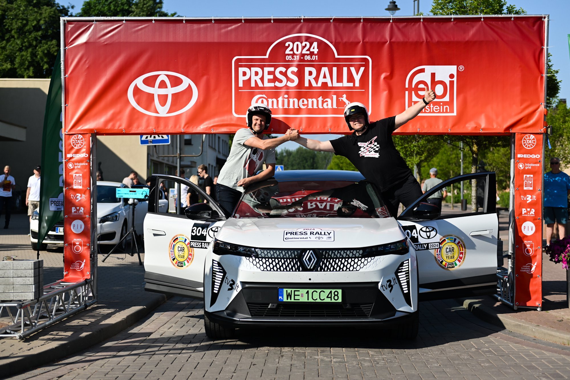 Startavo tradicinės „Press Rally“ varžybos: dar prieš startą paaiškėjo ...