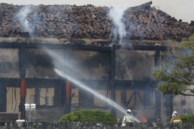 Okinavoje sudegė į Pasaulio paveldo sąrašą įtraukta pilis