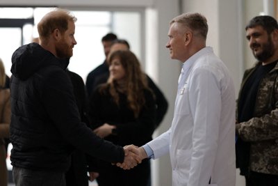 Ketvirtadienį Ukrainoje apsilankė Didžiosios Britanijos princas Harry,