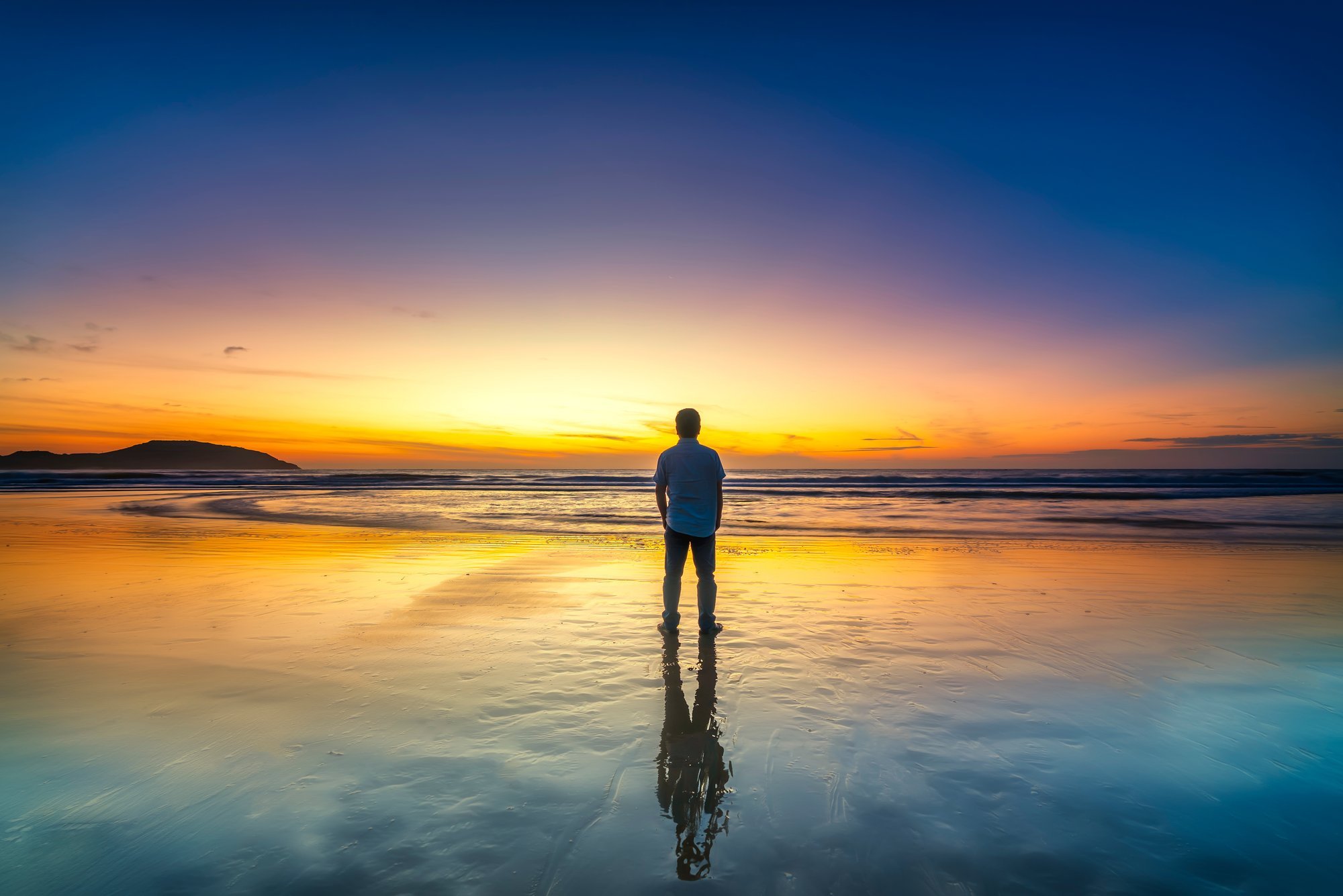 Neuroscientist Claims Daily Communication With Deceased Husband Via Subtle Signals