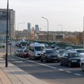 Europos Parlamentas sušvelnino reikalavimus dėl taršos naujiems automobiliams