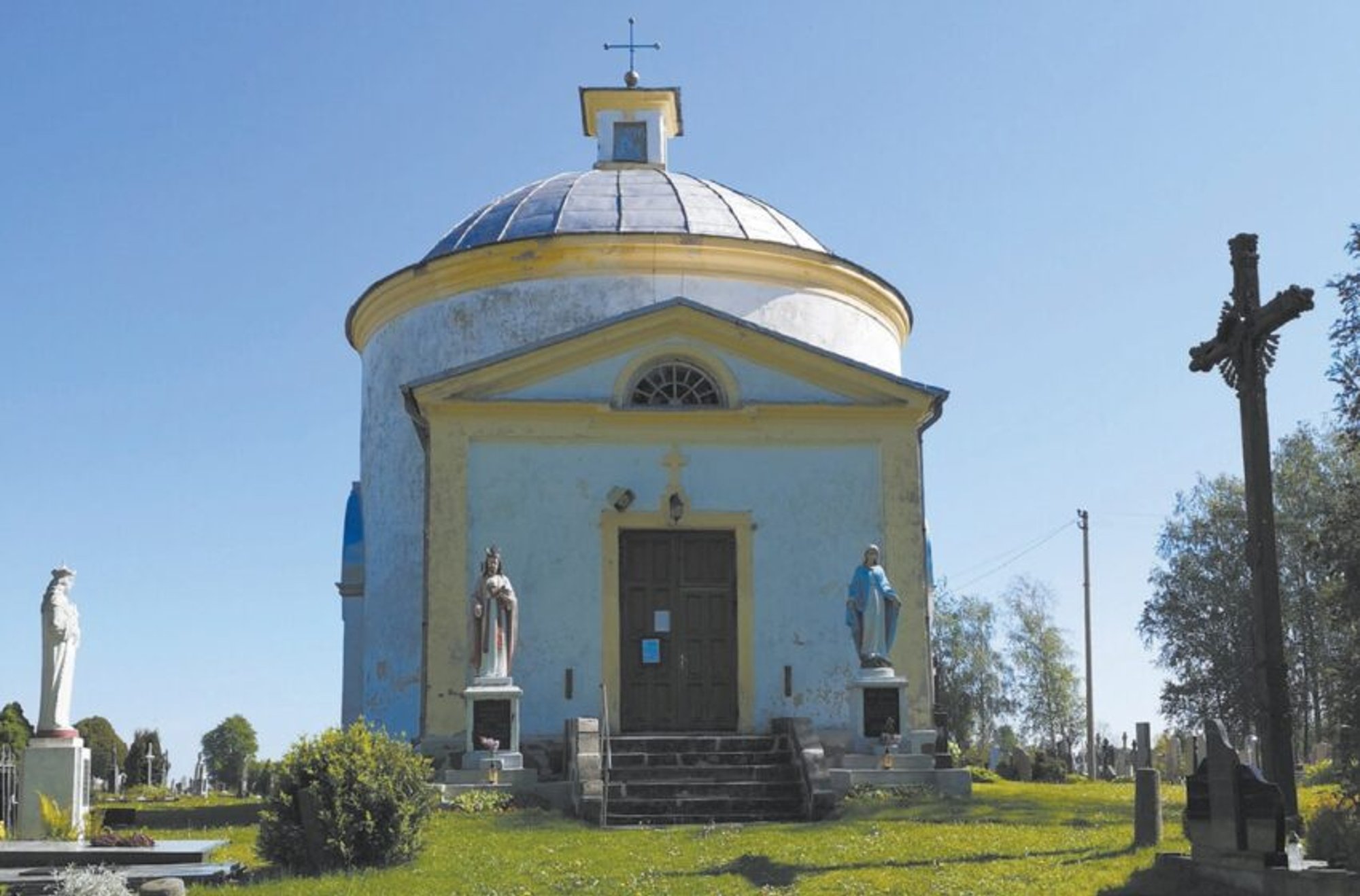 Labūnovas Church Closed Due to Severe Structural Decay