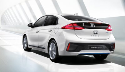 "Hyundai Ioniq"