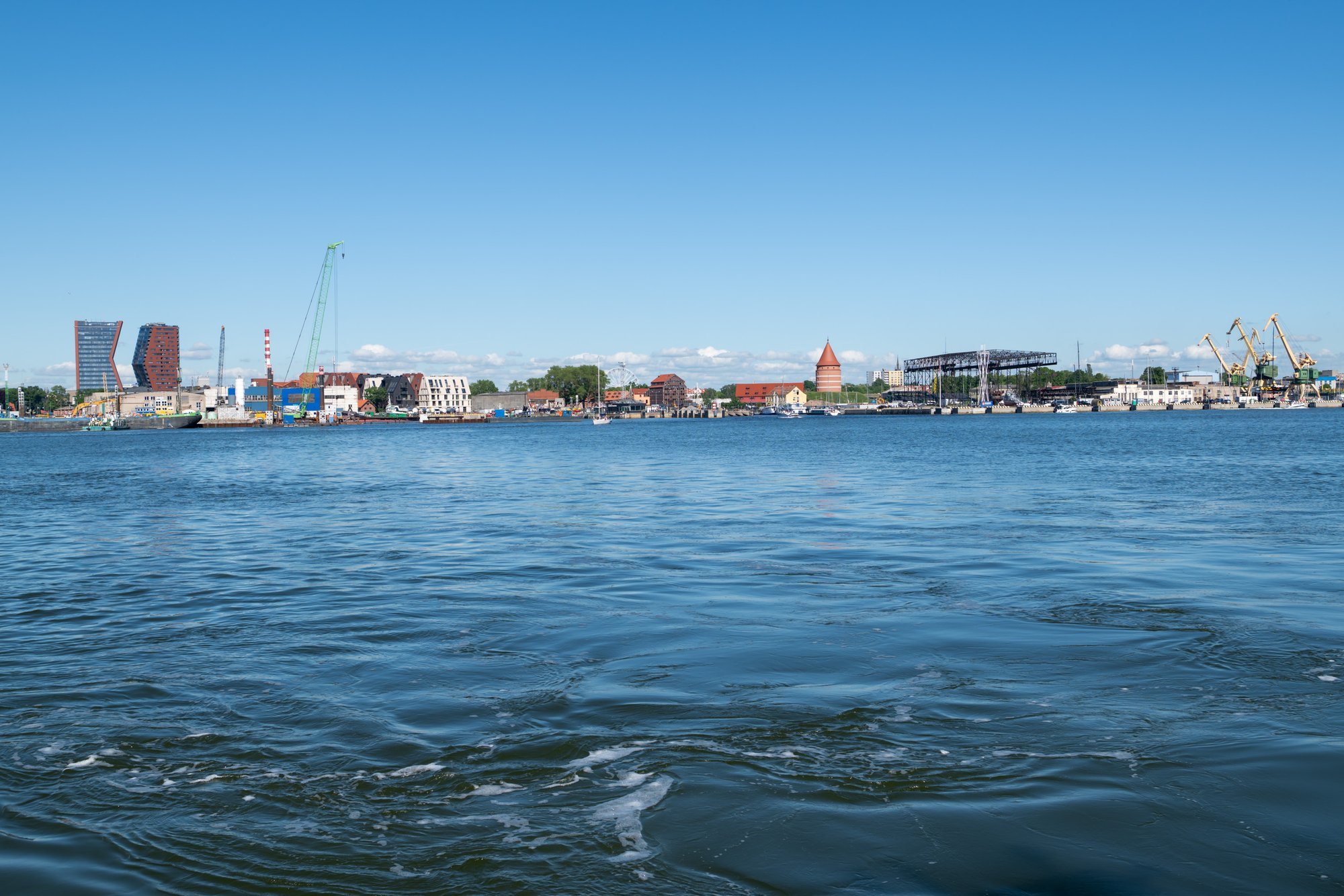 Polish swimmer completes historic 160km Baltic Sea crossing