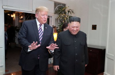 Donaldo Trumpo ir Kim Jong Uno susitikimas Hanojuje