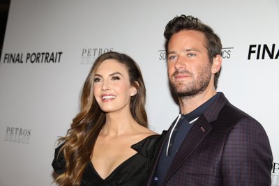 Elizabeth Chambers ir Armie Hammeris