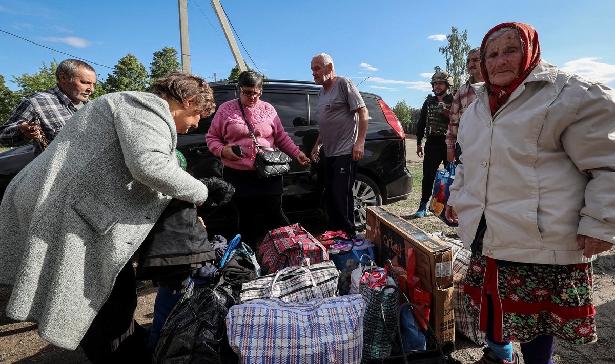 Evakuojami Vovčiansko gyventojai