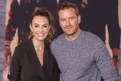 Elizabeth Chambers ir Armie Hammeris