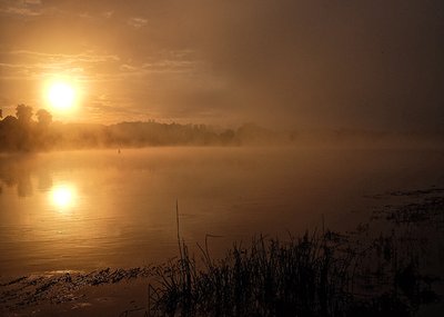 Žvejybos dugnine meškere Nemune akimirka