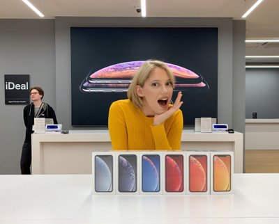 iPhone Xr prekybos pradžia