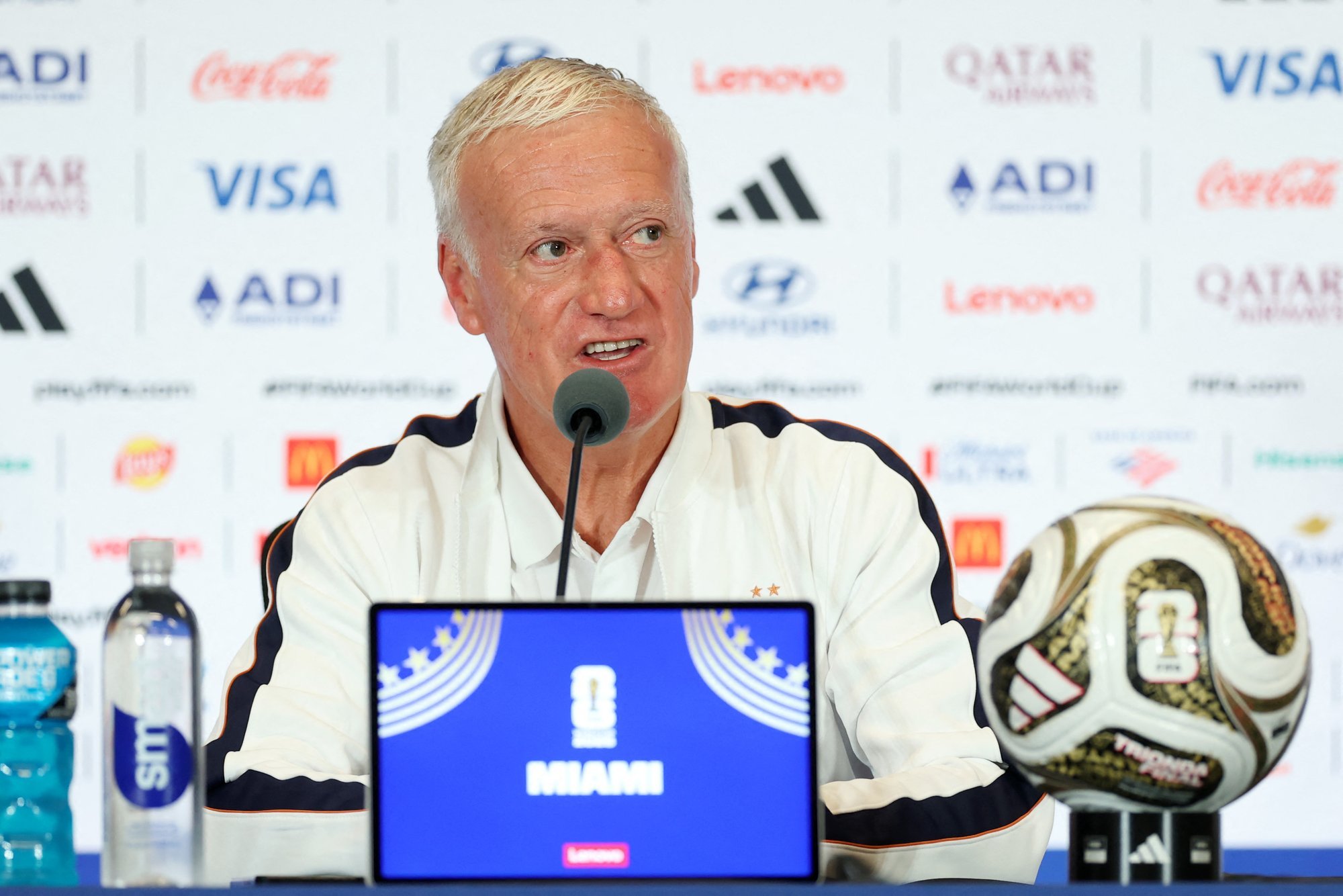 Deschamps bids farewell to France, Zidane poised to take over