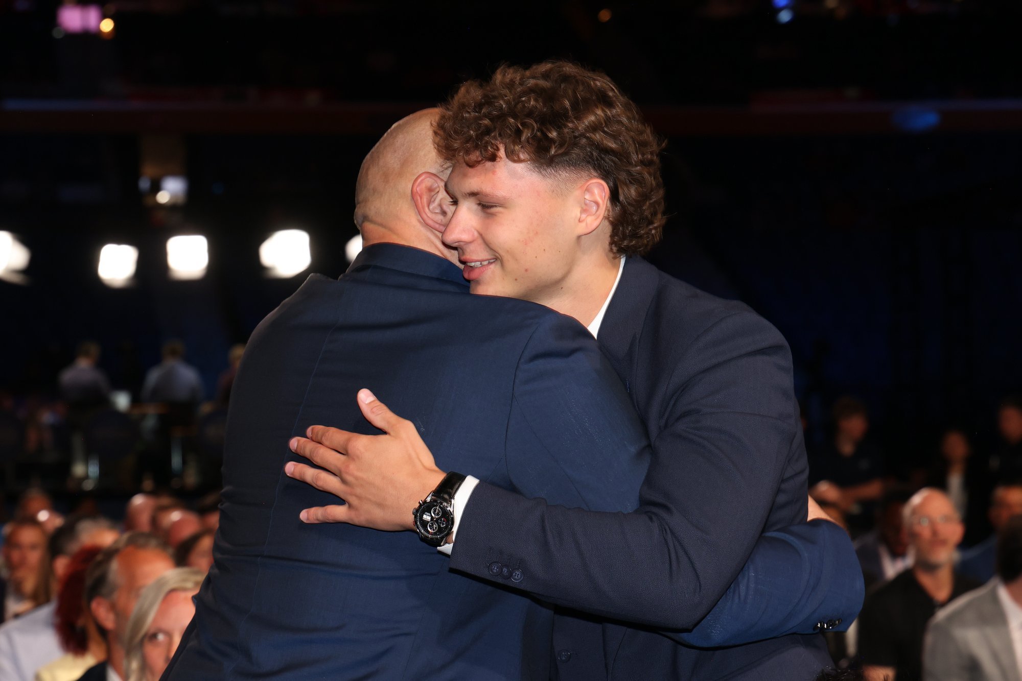 NHL Draft: Simas Ignatavičius hears his name called by Florida Panthers
