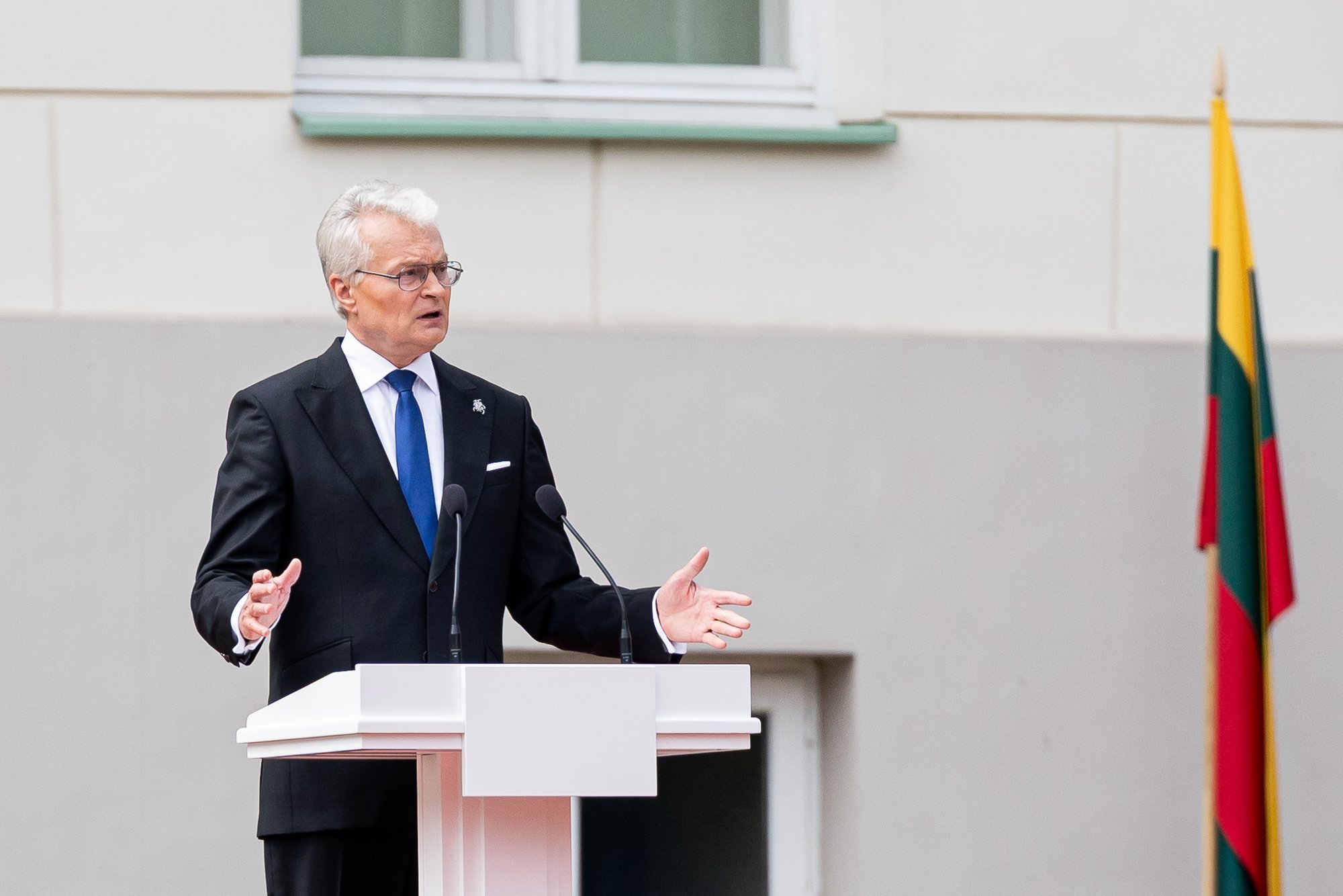 Lithuania's president criticizes Spain's border situation, warns of EU instability
