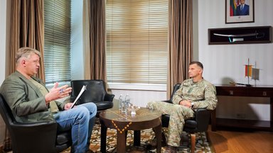 Su kuo kariausim? Iš NATO štabo – vadovauti Lietuvos kariuomenei: kas turi keistis?