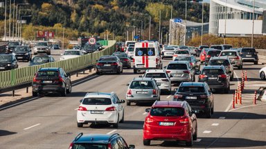 Prasidėjus šaltajam sezonui – griežtas įspėjimas automobilių savininkams: už tokį elgesį gresia tūkstantinės baudos