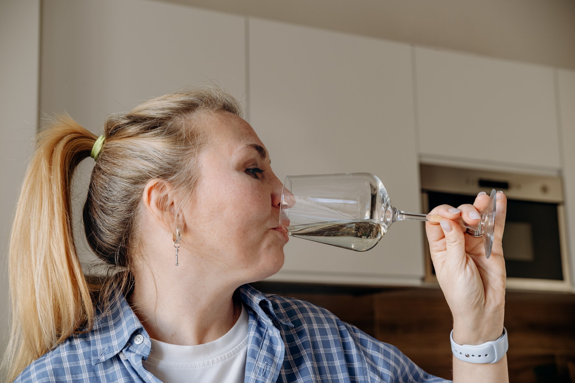 After wetting the bed, Sandra could not stop drinking. A doctor’s words stunned her when she sought treatment