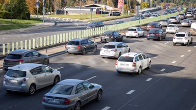 Po automobilio nuomos iš kliento nurašė dar beveik 1000 eurų