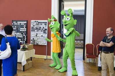 Entrertaining childrend of all ages during the Czech Day in Vilnius Photo © Ludo Segers @ The Lithuania Tribune