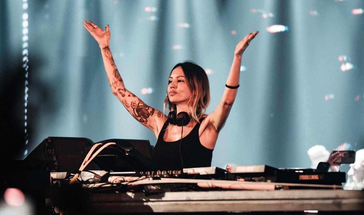 Debora De Lua Vilniuje savo pasirodymą surengs techno karalienė Deborah de Luca ...