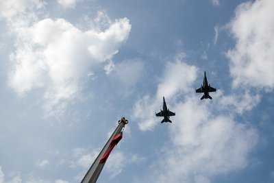 Trijų Baltijos valstybių vėliavų pakėlimo ceremonija Nepriklausomybės aikštėje